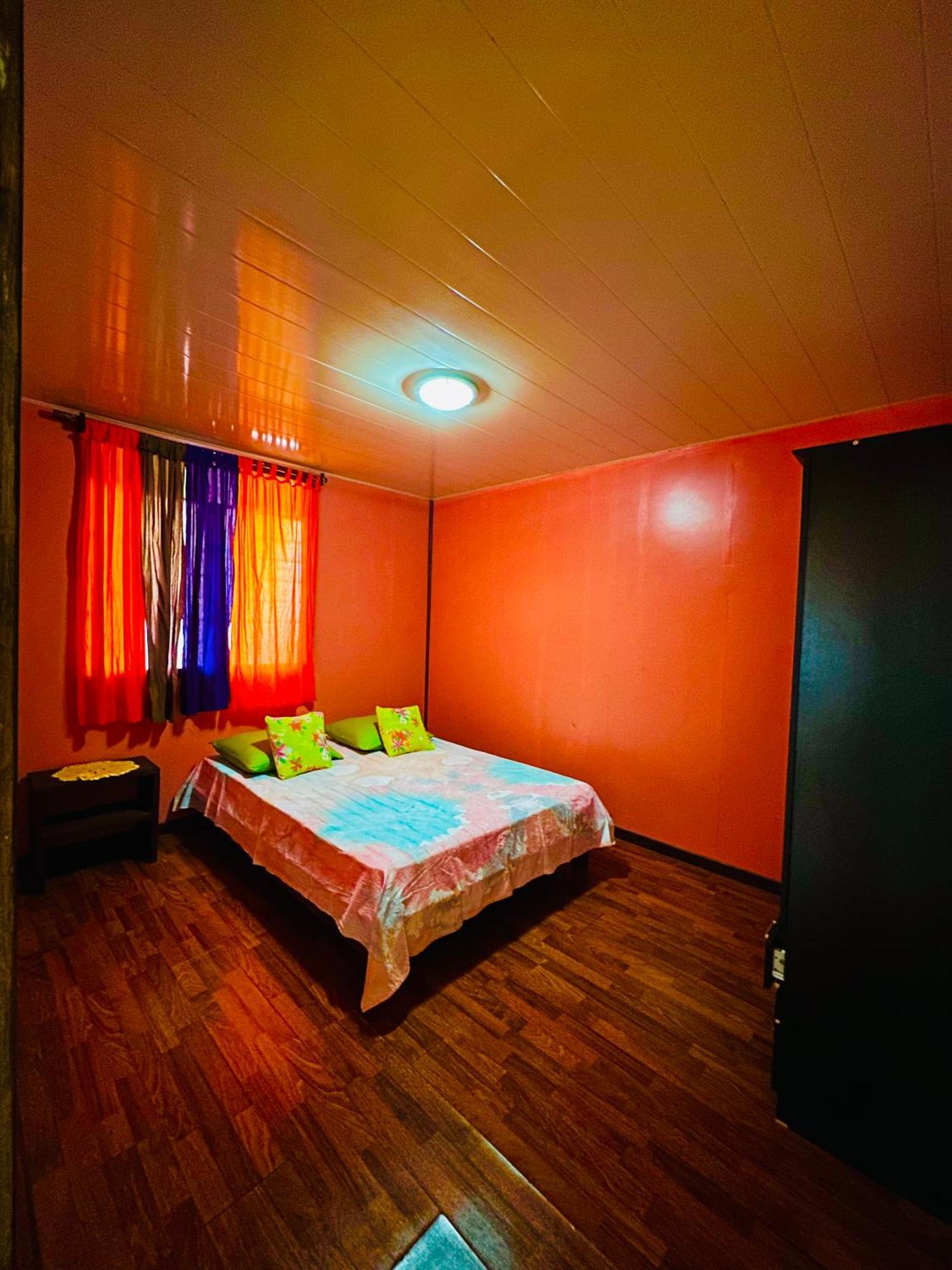 Teraupoo Lodge Maison Afareaitu Экстерьер фото